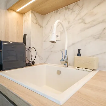 Crystal Luxe 2-bedroom *