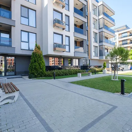 Crystal Luxe 2-bedroom Φιλιππούπολη