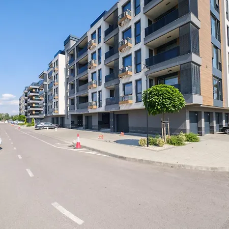 Crystal Luxe 2-bedroom * Φιλιππούπολη